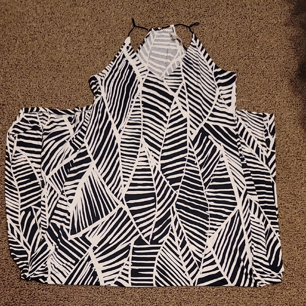 LOFT Black and White Maxi Dress